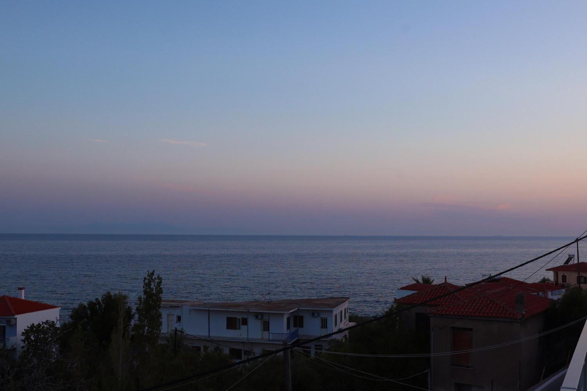 Ocean View Studios And Luxury Rooms Plomari Eksteriør bilde